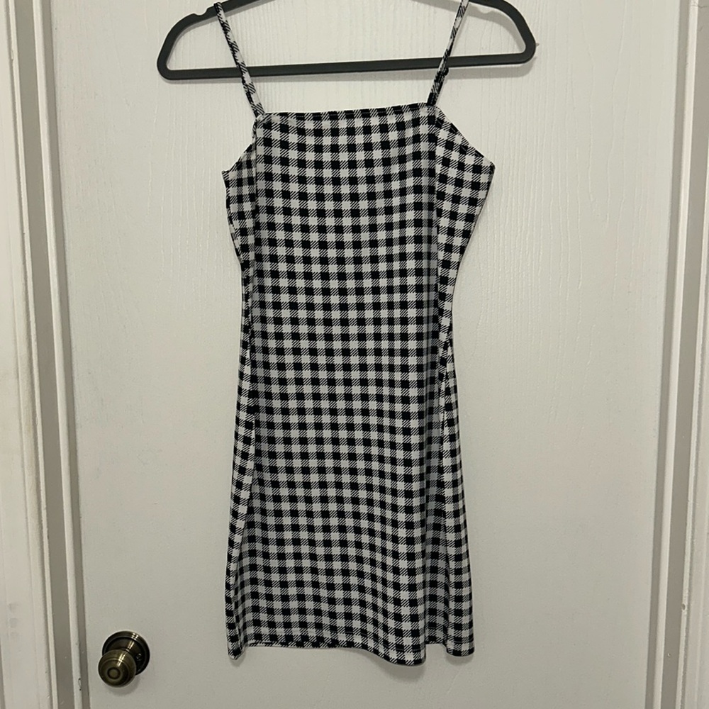 Shein Black and White Dress — Size Medium